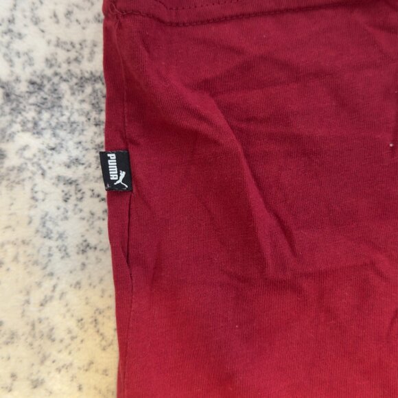 Puma Red & Black T-Shirt โ Size M (Slight Bleach Stains) - Picture 6 of 6